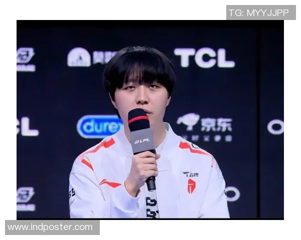 TES上单Wayward赛后情绪崩溃泪洒赛场引发网友热议 TES上单Wayward赛后情绪崩溃泪洒赛场引发网友热议